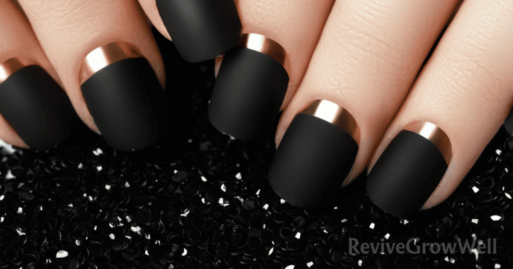 black-nail-designs-matt-manicure